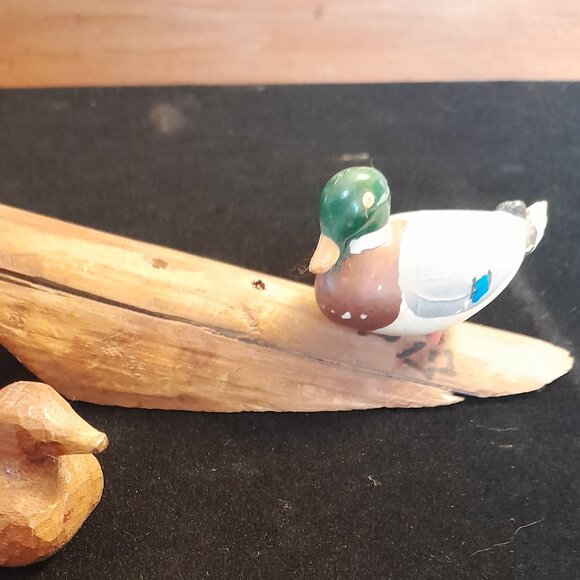 VTG Folk Art Hand-Carved Wood Duck on and Unpainted Wooden Duck Pair - Picture 3 of 4